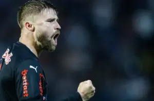 Eduardo Sasha ressalta recuperação do Red Bull Bragantino na vitória contra o Corinthians