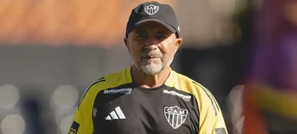 Atlético-MG encara o Fortaleza com mudanças no time titular