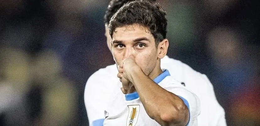 Vasco tem interesse na contratação de lateral da seleção uruguaia