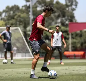 São Paulo x Juventude - Tricolor tentar vencer a 1ª na Vila e buscar algum ânimo