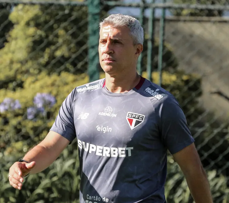 São Paulo e Fluminense se enfrentam na disputa por vaga na vaga da Libertadores