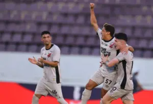 SÉRIE B: Athletico e Criciúma encaminham acesso e Ferroviária se complica