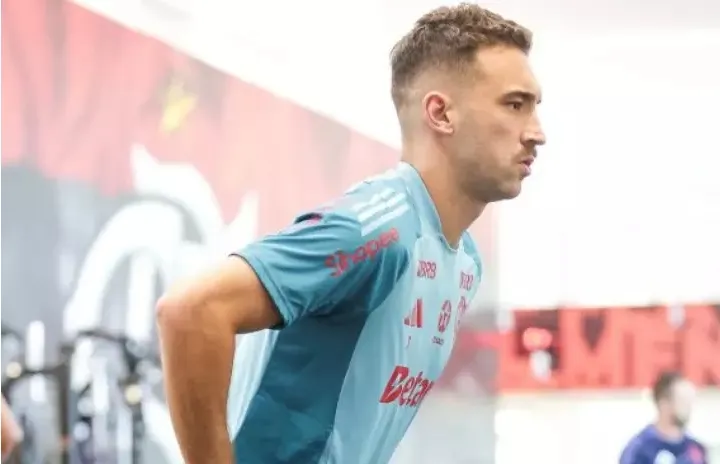 Flamengo divulga relacionados sem titular e pode poupar contra o Atlético-MG