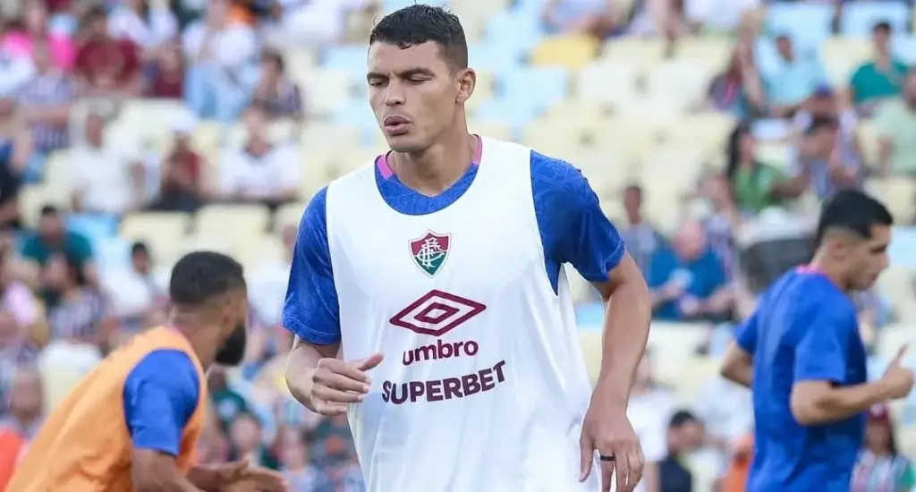 Thiago Silva reforça o Fluminense contra o Mirassol