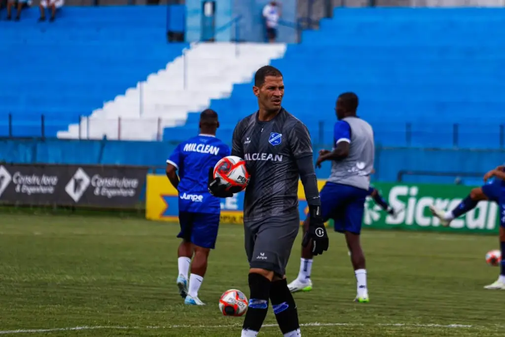 Taubate contrata primeiro reforco para a Serie A2 2