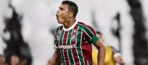 Fluminense avalia poupar Thiago Silva na próxima rodada