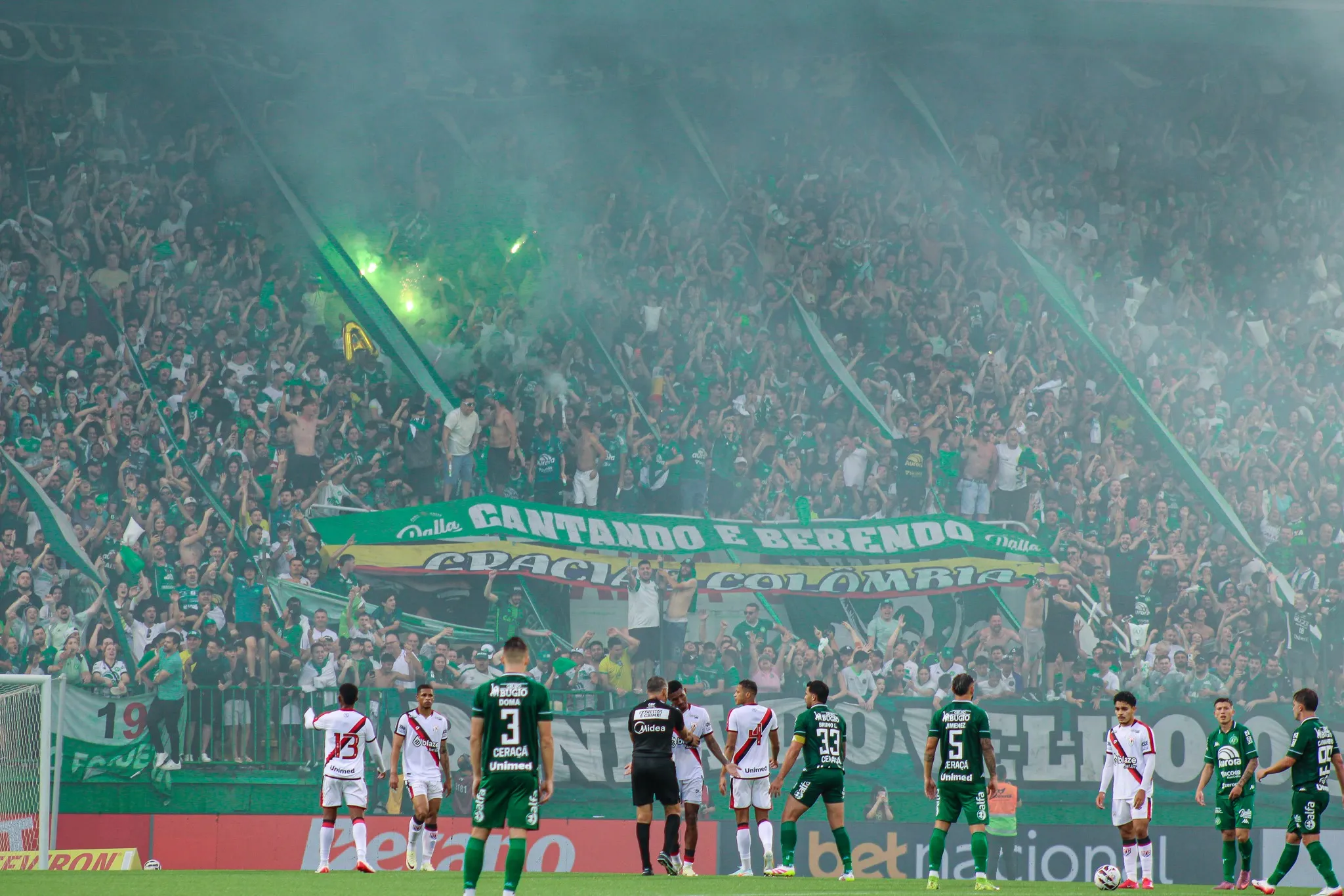 Chapecoense leva 163.574 torcedores para a Arena Condá em 2025