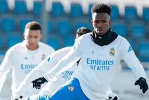 Trio brasileiro estaria em lista contra Xabi Alonso no Real Madrid