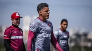 Trio deixa o Vila Nova após o fim da Série B