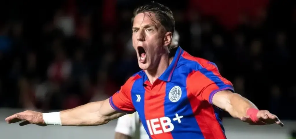 Vasco observa atacante do San Lorenzo de olho em 2026