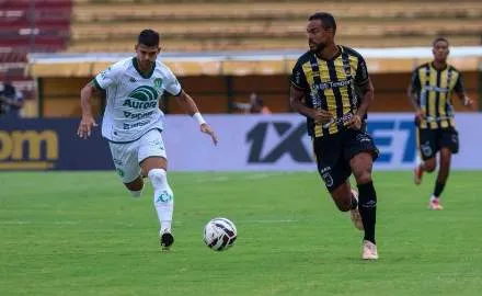 Capitão da Chapecoense diz que jogadores "não entenderam o jogo" 2 Série B - 2025