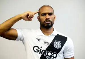 Lateral-esquerdo Kevyn recebe proposta do América-RN