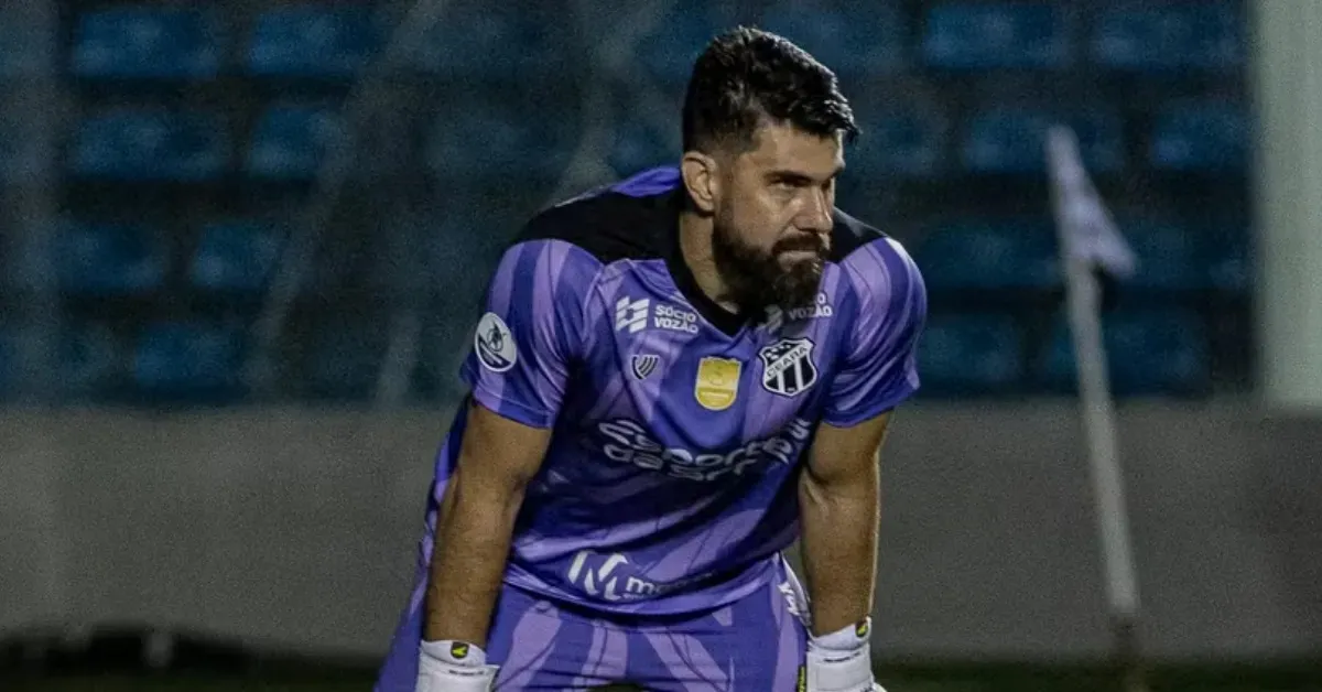Guarani avança pela contratação do goleiro Fernando Miguel - Foto: Felipe Santos/Ceará