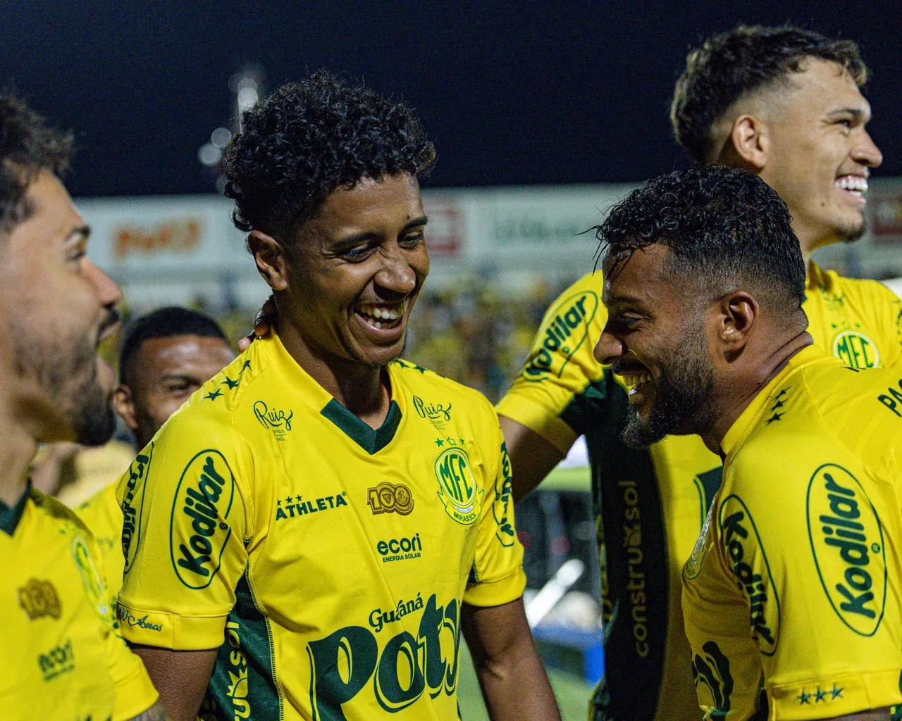 BRASILEIRÃO: Mirassol derrota o Palmeiras e “ajuda” o Flamengo na briga pelo título