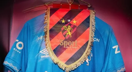 Sport precisa vencer o Flamengo e os jogos restantes para evitar queda