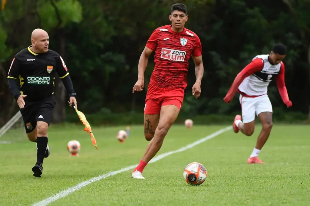 Reforço da Portuguesa, Zé Vítor valoriza ambiente do clube
