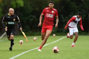 Reforço da Portuguesa, Zé Vítor valoriza ambiente do clube