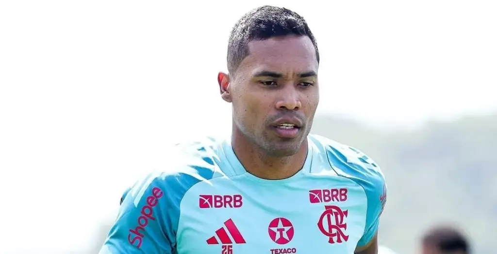 Dupla é convocada pela seleção e desfalca o Flamengo contra o Sport