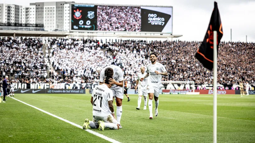 Goleiro do Ceará exalta vitória sobre Corinthians: "Importante para permanência" 2 Ceará vence Corinthians Brasileirão