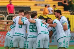 Técnico da Chapecoense, Dal Pozzo fala em 'ponto do acesso' após tropeço
