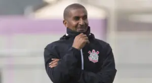 Cristóvão Borges acerta retorno ao futebol e deve comandar o Tombense no Mineiro de 2026