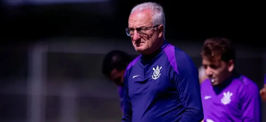 Dorival admite chance de ficar sem reforços no Corinthians em 2026