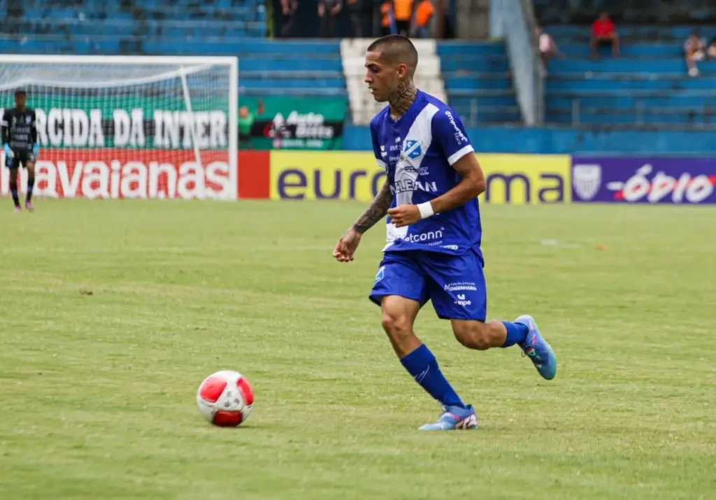 Série A2: Taubaté confirma retorno de atacante emprestado ao Sport 2 eW0jOEwI 9695ea2d d2e4 459a b176 39044fa52cc9