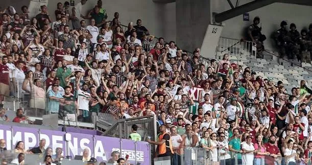 SAFs no Brasil: 36,4% dos torcedores a favor, diz pesquisa