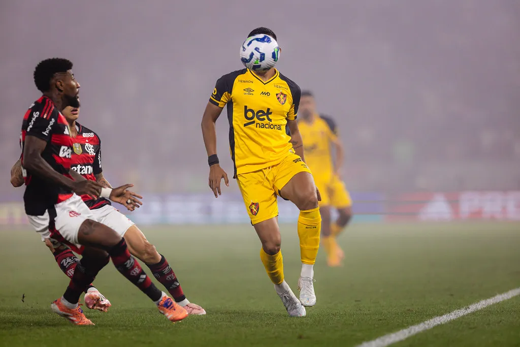 Lateral do Sport analisa nova derrota: “Partida muito abaixo”