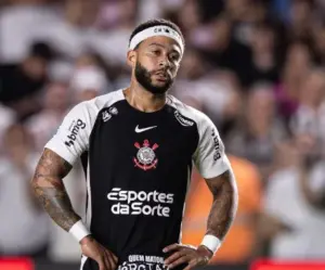 Corinthians pede para Memphis abrir mão de regalias em negociação