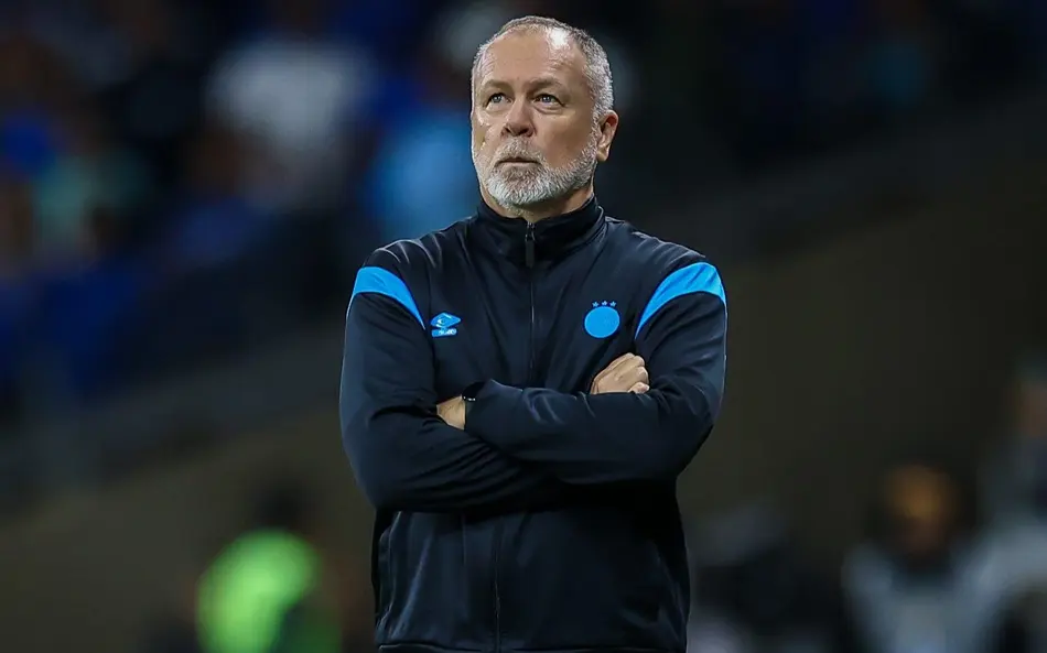 Técnico do Grêmio isenta elenco por derrota: 