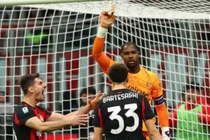 Eficiente, Milan vence a Roma e embola topo da tabela no Italiano