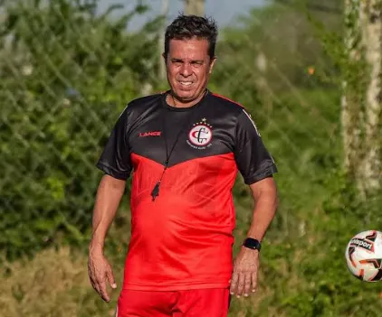 Sob comando de Evaristo Piza, Campinense inicia segunda semana de pré-temporada