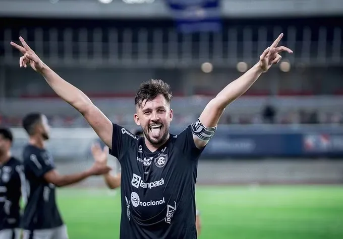 Guarani tem conversas adiantadas com meia do Remo e pode aumentar pacotão para 2026