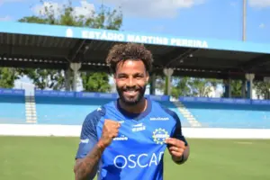 São José contrata meia ex-Flamengo e Bahia