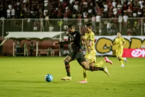 Vitória x Mirassol - Onde assistir, arbitragem e escalações
