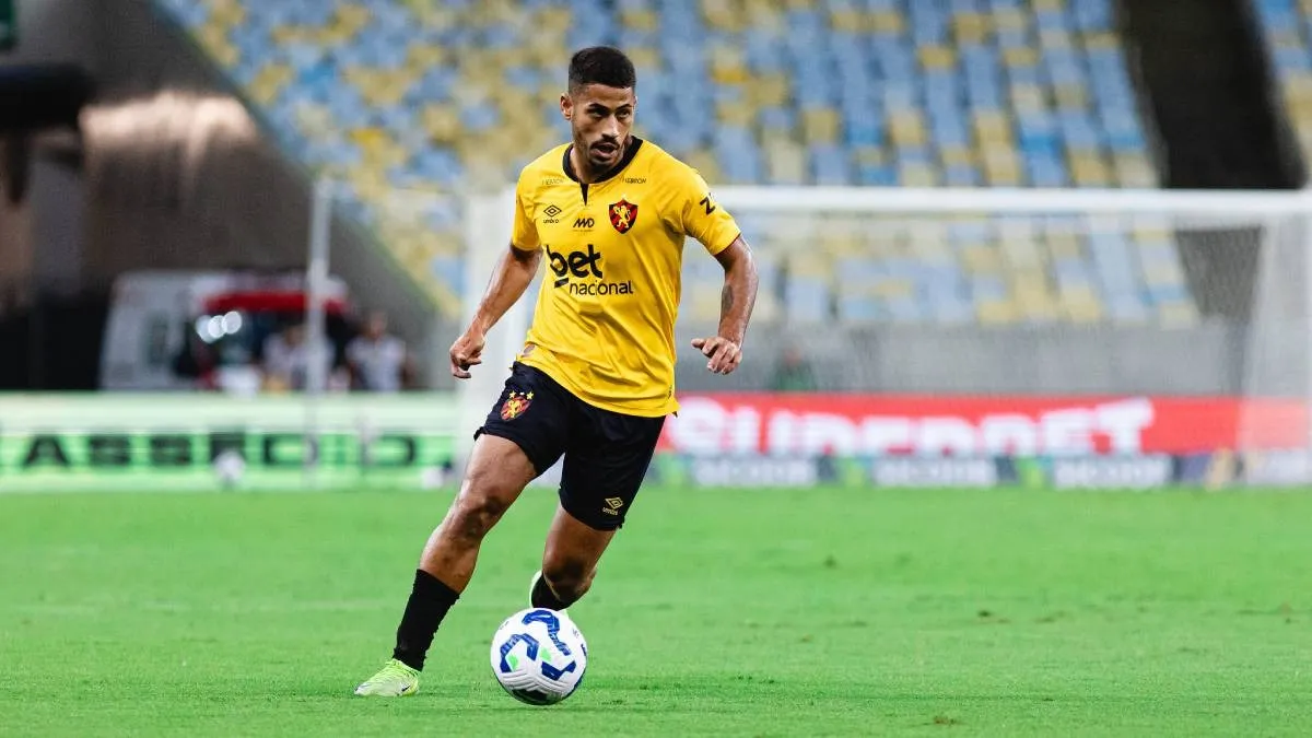 CRB confirma retorno de Hereda após empréstimo ao Sport ( Foto: Paulo Paiva/SCR)