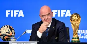 Fãs acusam Fifa de 'traição' após promessa de ingressos baratos na Copa