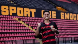 Guarani e outros dois clubes paulistas sondam meia do Sport para 2026