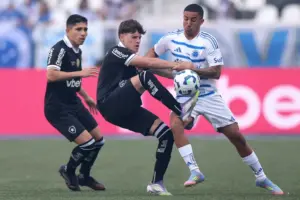 Cruzeiro x Botafogo - Onde assistir, arbitragem e escalações