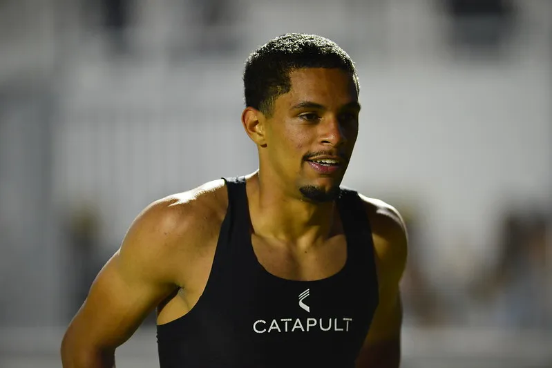 Miguel, meia-atacante da Ponte Preta - Foto: Júlio César Costa