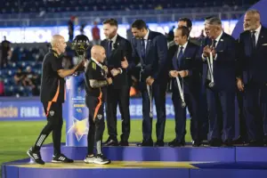 TNT 'atropela' SBT e terá Sul-Americana, que fica fora da TV aberta a partir de 2027