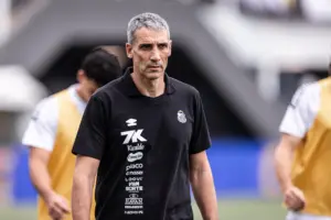 Vojvoda faz balanço sobre trabalho e projeta futuro do Santos