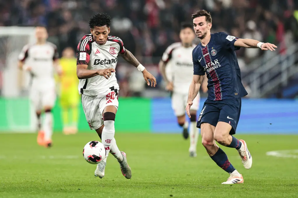 PSG 1 (2) x (1) 1 Flamengo - Foi por pouco, Mengão! 3 PSG larga na frente. Foto: Gilvan de Souza/Flamengo