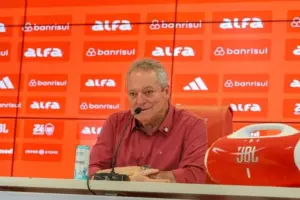 Abel Braga operou o coração 15 dias antes de salvar Inter da Série B