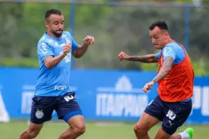 Bahia tem Jean Lucas suspenso, DM cheio e retorno de zagueiro