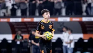 Bidon ganha protagonismo no Corinthians e assume responsabilidades na luta pela Copa do Brasil