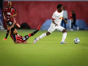 Red Bull Bragantino x Vitória - Onde assistir e escalações