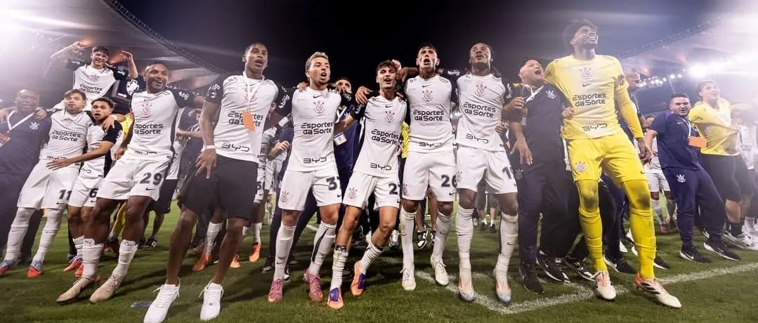 Jogadores do Corinthians reunidos (Foto: Rodrigo Coca-SCCP)