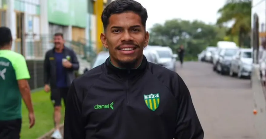 Guarani encaminha contratação de lateral-direito ex-Ypiranga para 2026
